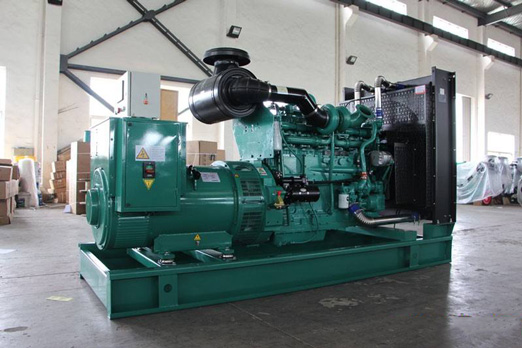 花山320kw康明斯柴油发电车出租组图片 花山320kw康明斯柴油发电车出租组图片